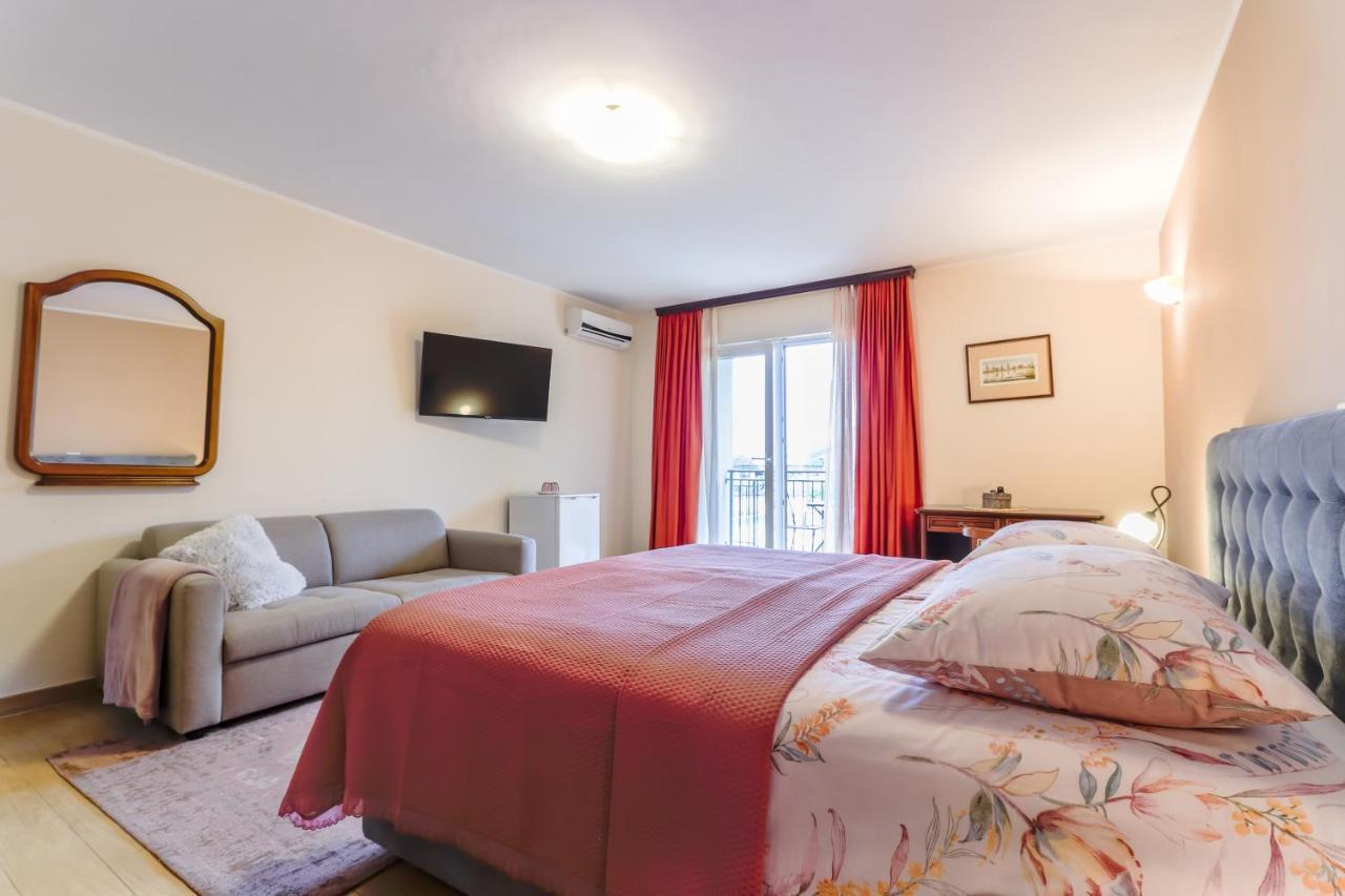 Bed & Breakfast Kastel Žbandaj Kültér fotó