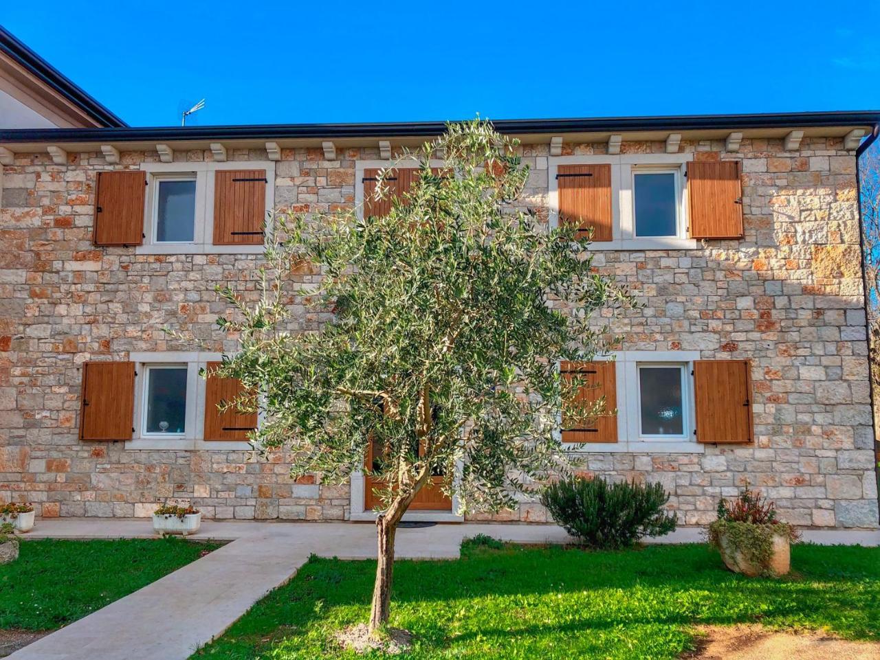 Bed & Breakfast Kastel Žbandaj Kültér fotó